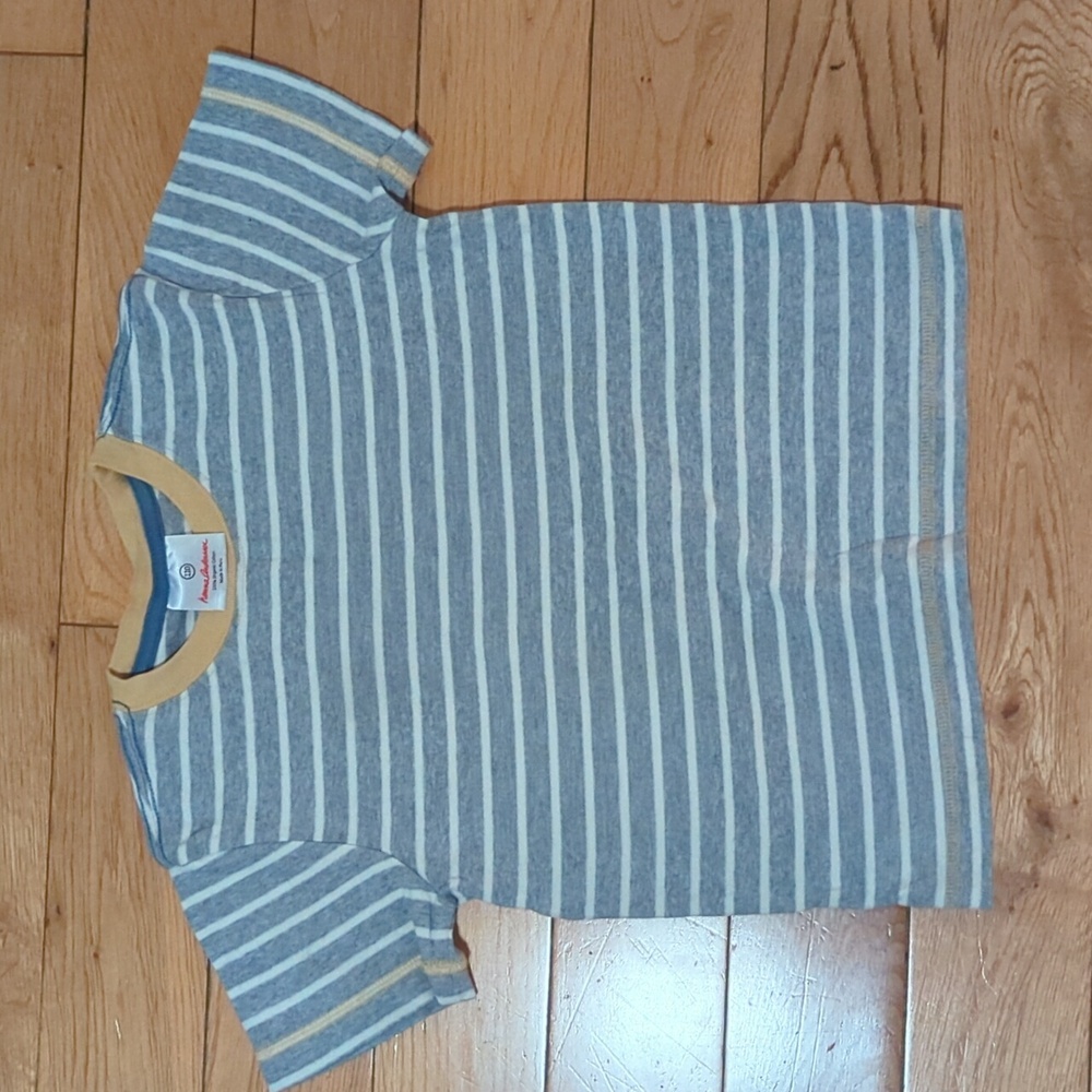 Hanna Anderson 100% organic cotton striped T-shirt